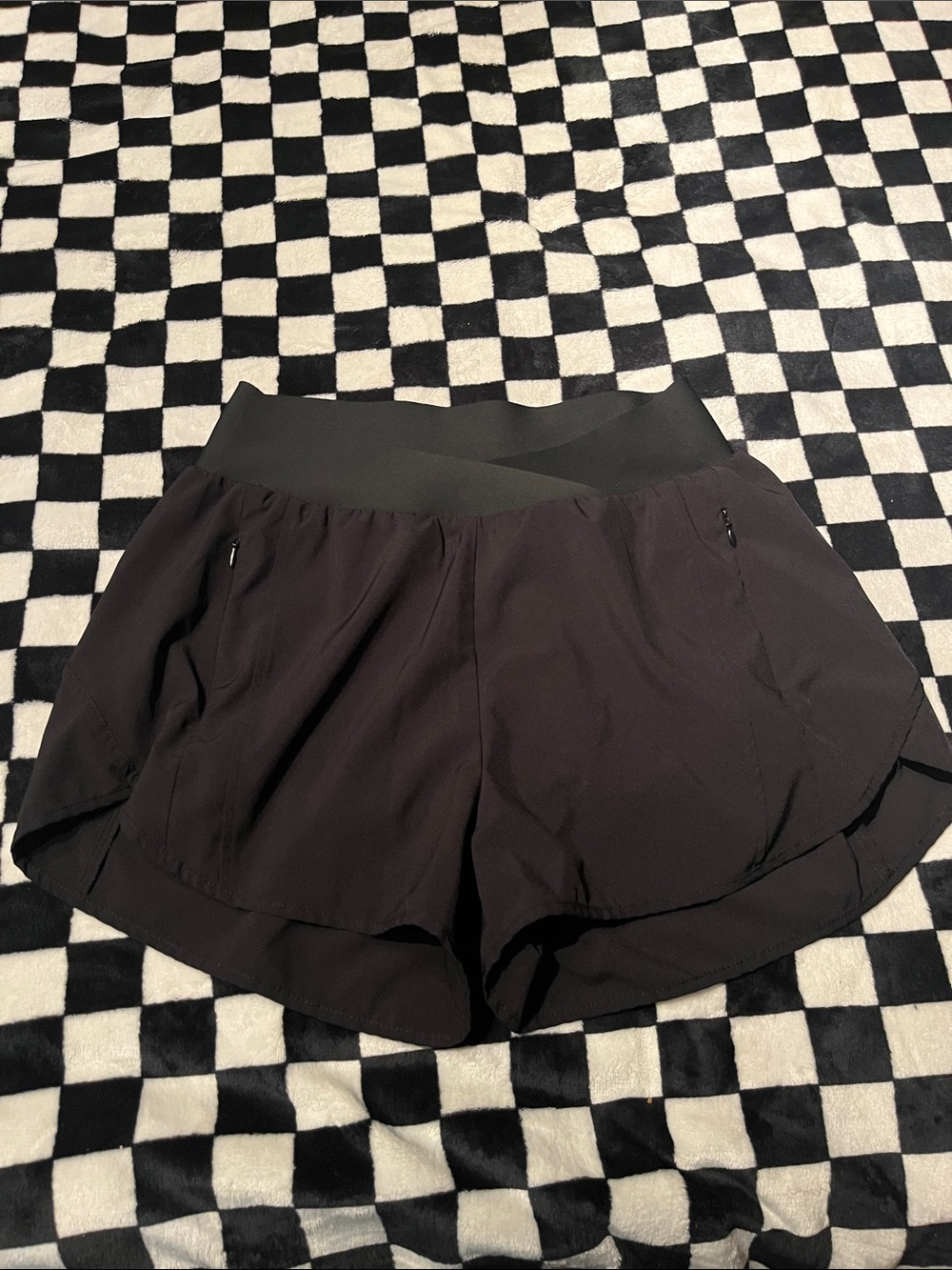 High-Waist Black Athletic Shorts with Cross-Over Waistband